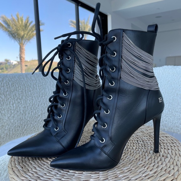 Balmain Shoes - Authentic Leather Mila ankle boots with chains